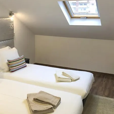 Lv Premier Am2 * Lissabon
